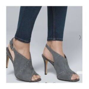 NEW $135 White House Black Market Zailey Suede Leather Heels Size 6 1/2 6.5